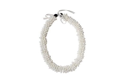White Bubble Shell Lei