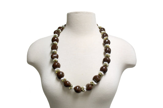 Brown Kukui Nuts / Mongo Shell Lei