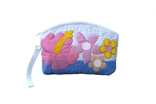 Quilted Wristlet Pouch - White/Blue