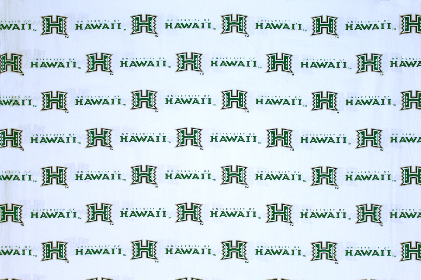 University of Hawaii/UH - White